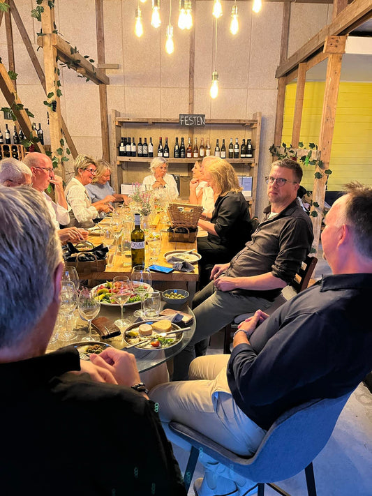 Vin og Tapas i Vinklitten - Lørdag den 19. juli 2025